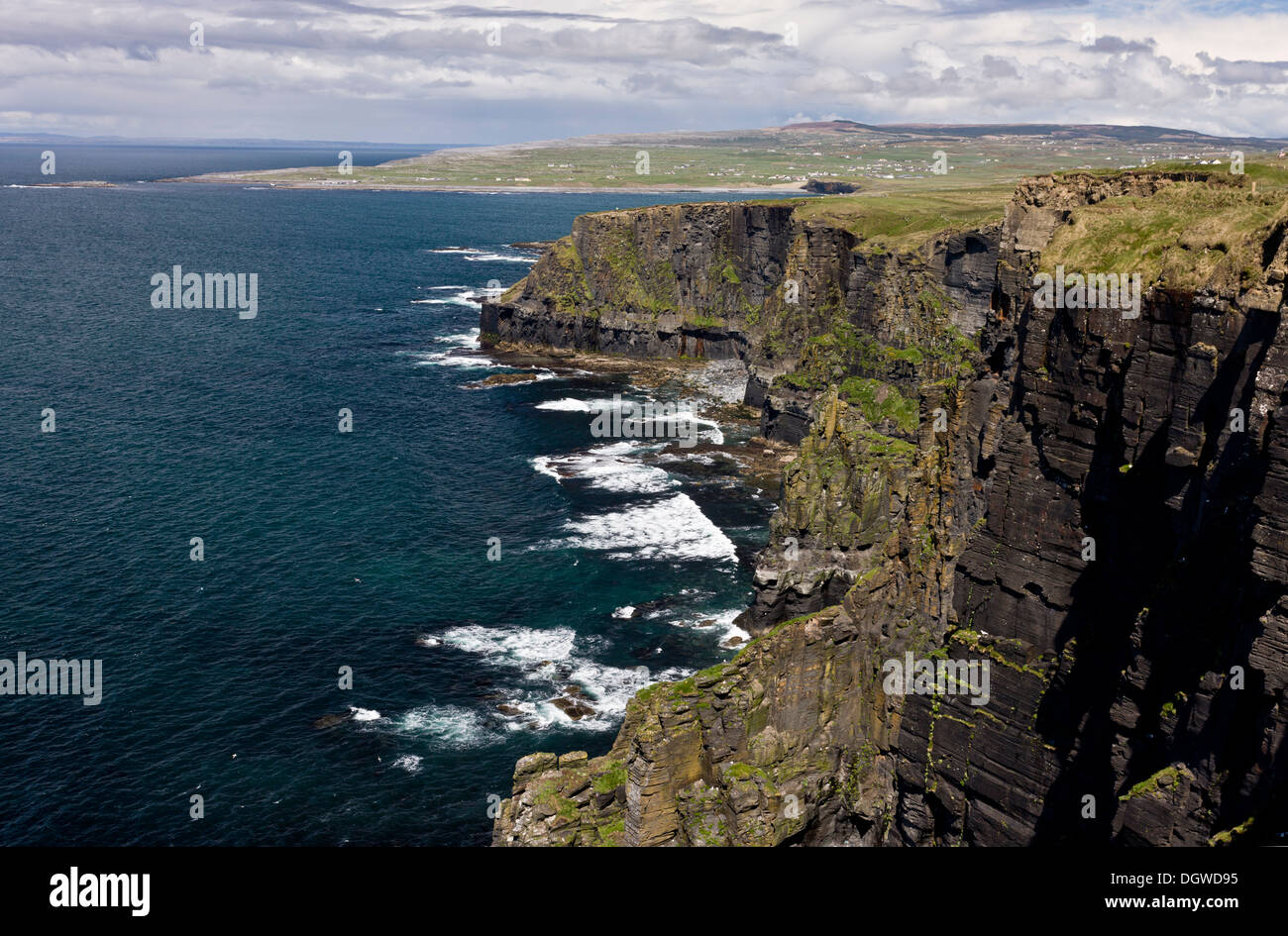 Sheer Namurian sandstone and shale cliffs at the Cliffs of Moher, Co. Clare, The Burren, Ireland Stock Photo