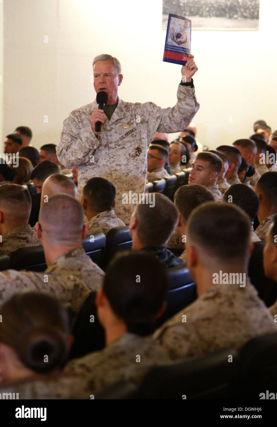 The commandant of the Marine Corps, Gen. James F. Amos and the 17th sergeant major of the Marine Corps, Sgt. Maj. Micheal P. Barrett, address Marine noncommissioned officers (NCO’s) with 3rd Marine Aircraft Wing aboard Marine Corps Air Station Miramar, Sa Stock Photo