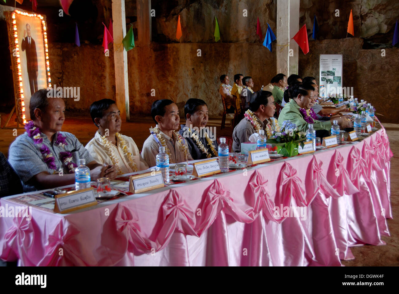 Event of the Communist Party in the Tham Sang Lot Cave, Elephant Cave, long table with many delegates, Vieng Xai Stock Photo
