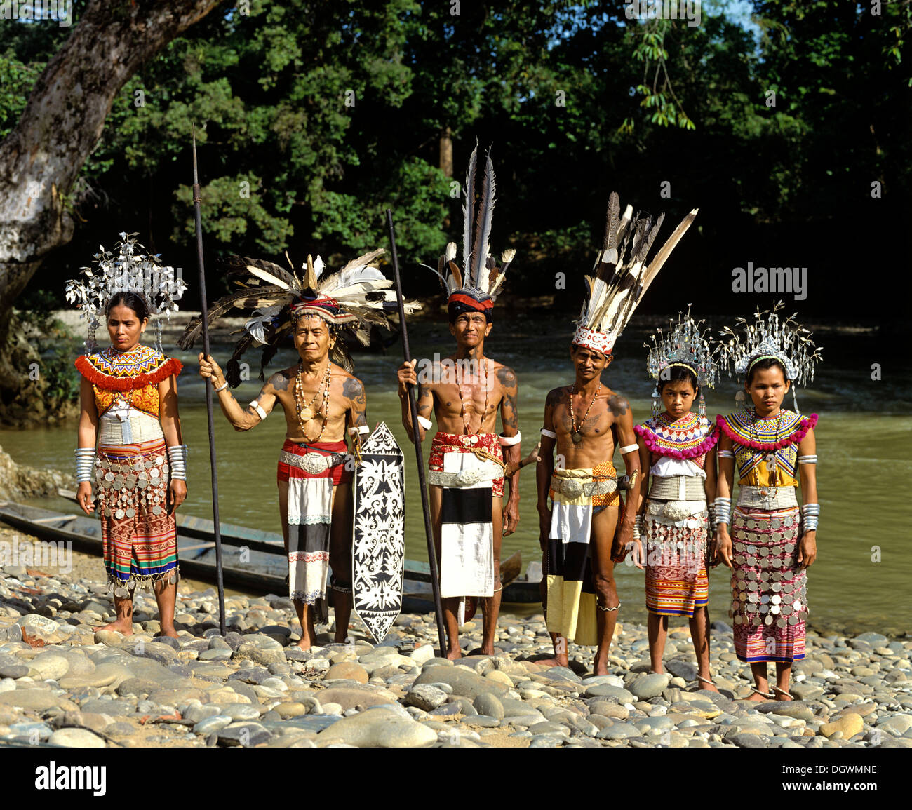 Head hunters of the ethnic group of the Iban people, Skrang River, Rajang, Sarawak, Borneo, Malaysia Stock Photo