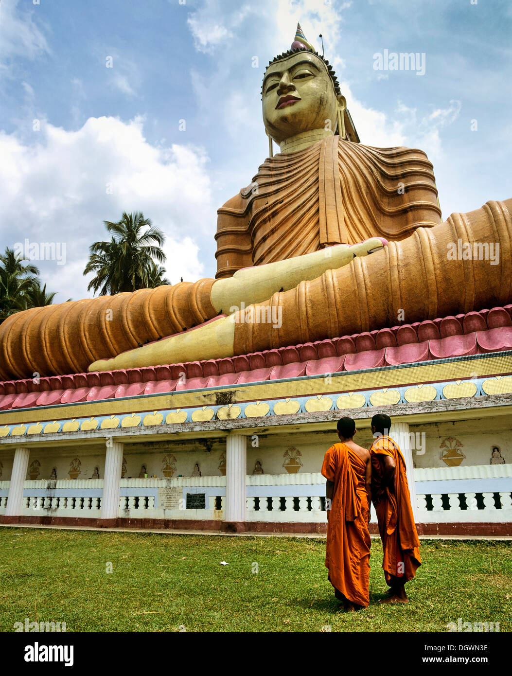 Giant buddha statue wewurukannala temple hires stock photography and