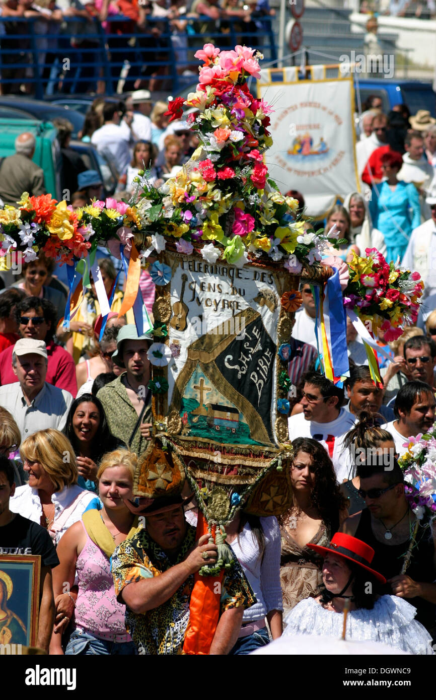 Pilgrimage of the gypsies, Les Saintes Maries de la Mer, France Stock ...