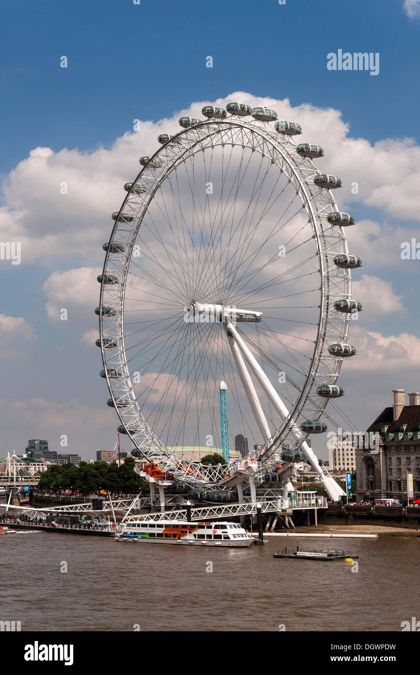 London Eye Ferris wheel, Thames, cloudy sky, London, England, United Kingdom, Europe Stock Photo