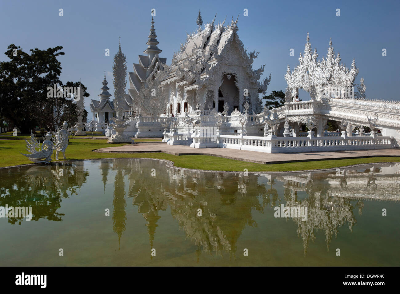 White Temple, Wat Rong Khun by Chalermchai Kositpipat, Chiang Rai, Northern Thailand, Thailand, Asia Stock Photo