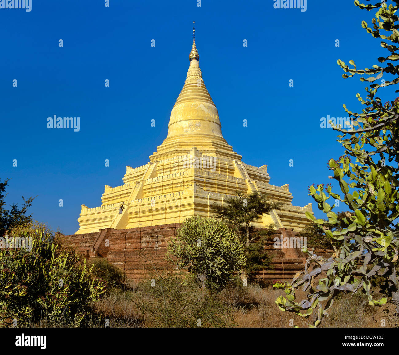 Shwesandaw Pagoda, Buddhist stupa, Ebene von Pagan, Bagan, Mandalay Division, Myanmar, Burma Stock Photo