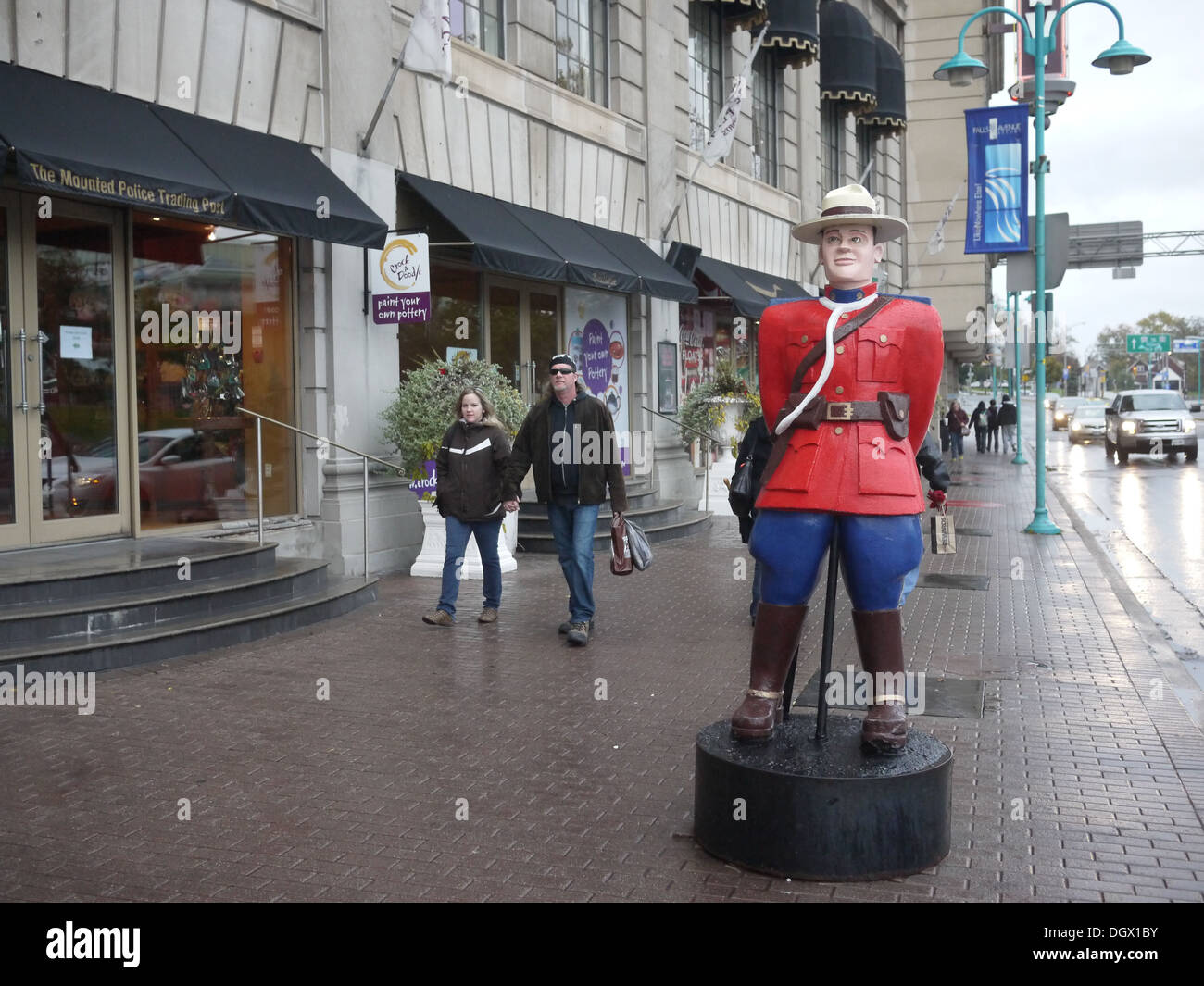 Canadian mounties statue Stock Photo Alamy