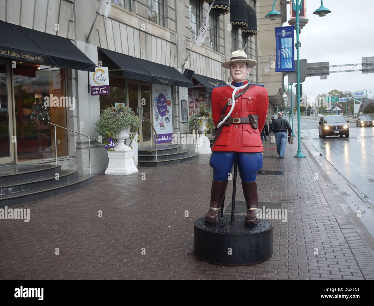 Canadian mounties statue Stock Photo Alamy