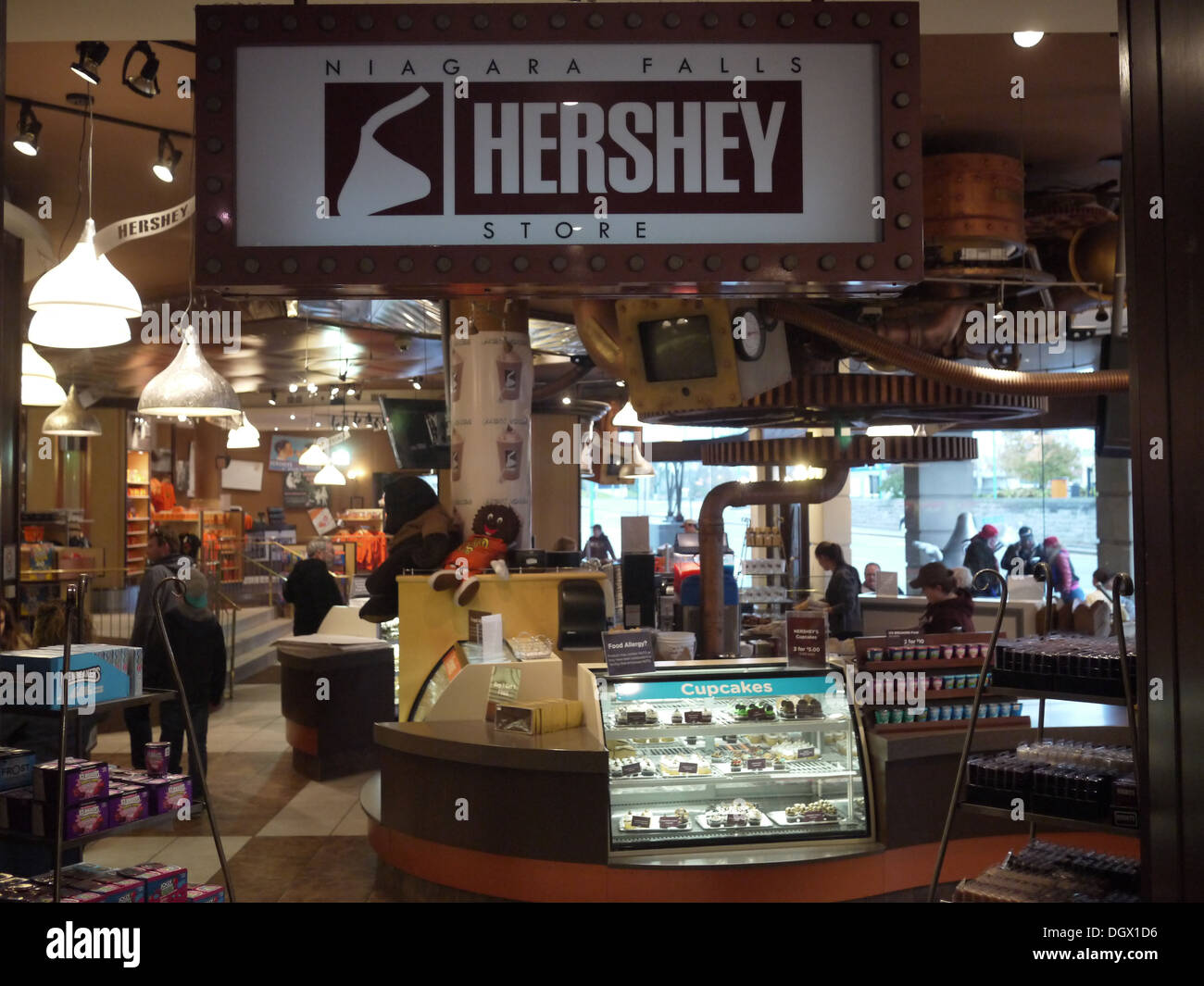 The only Hershey store in Canada located in Niagara Falls, Ontario Stock Photo Alamy