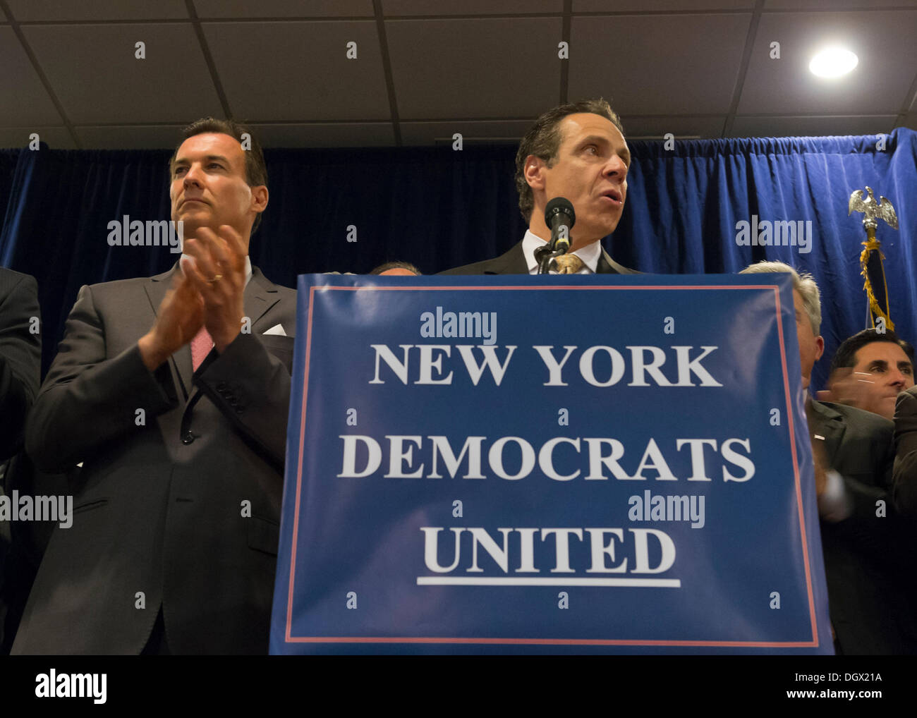 Albertson, New York, U.S. 26th October 2013. New York Governor ANDREW