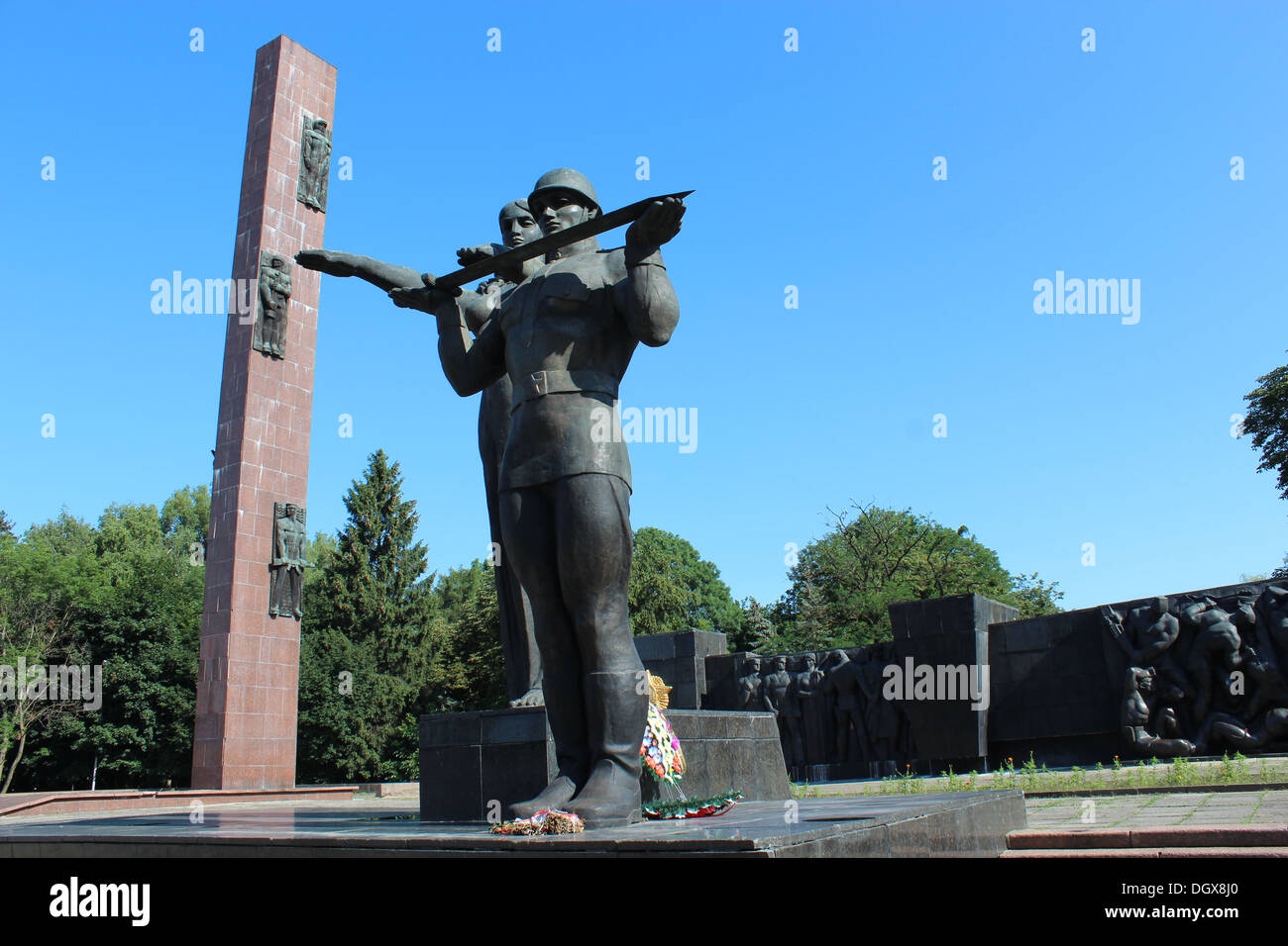 High monument to the lost soldiers in the city Stock Photo - Alamy
