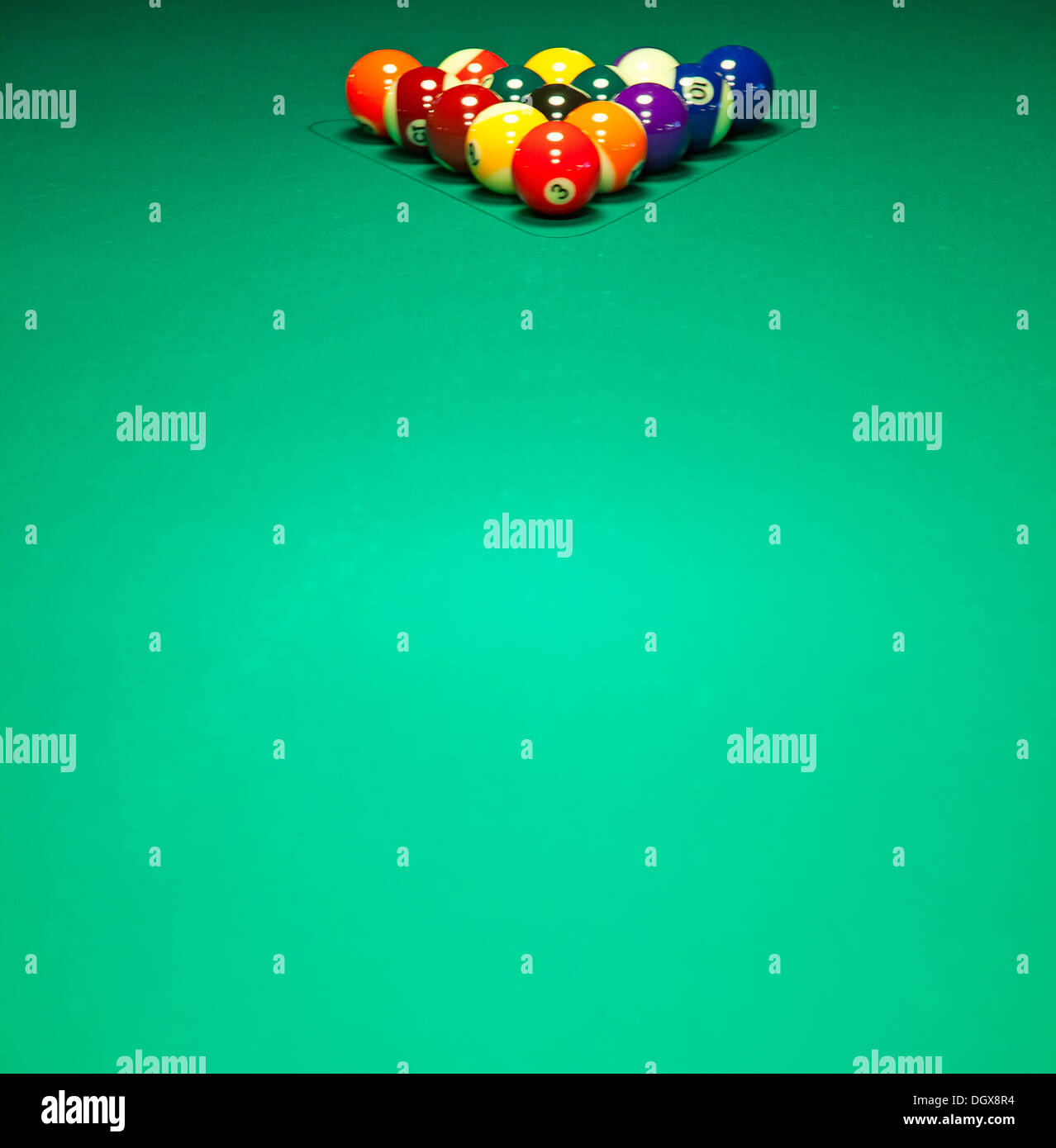 Billiard balls collide hires stock photography and images Alamy