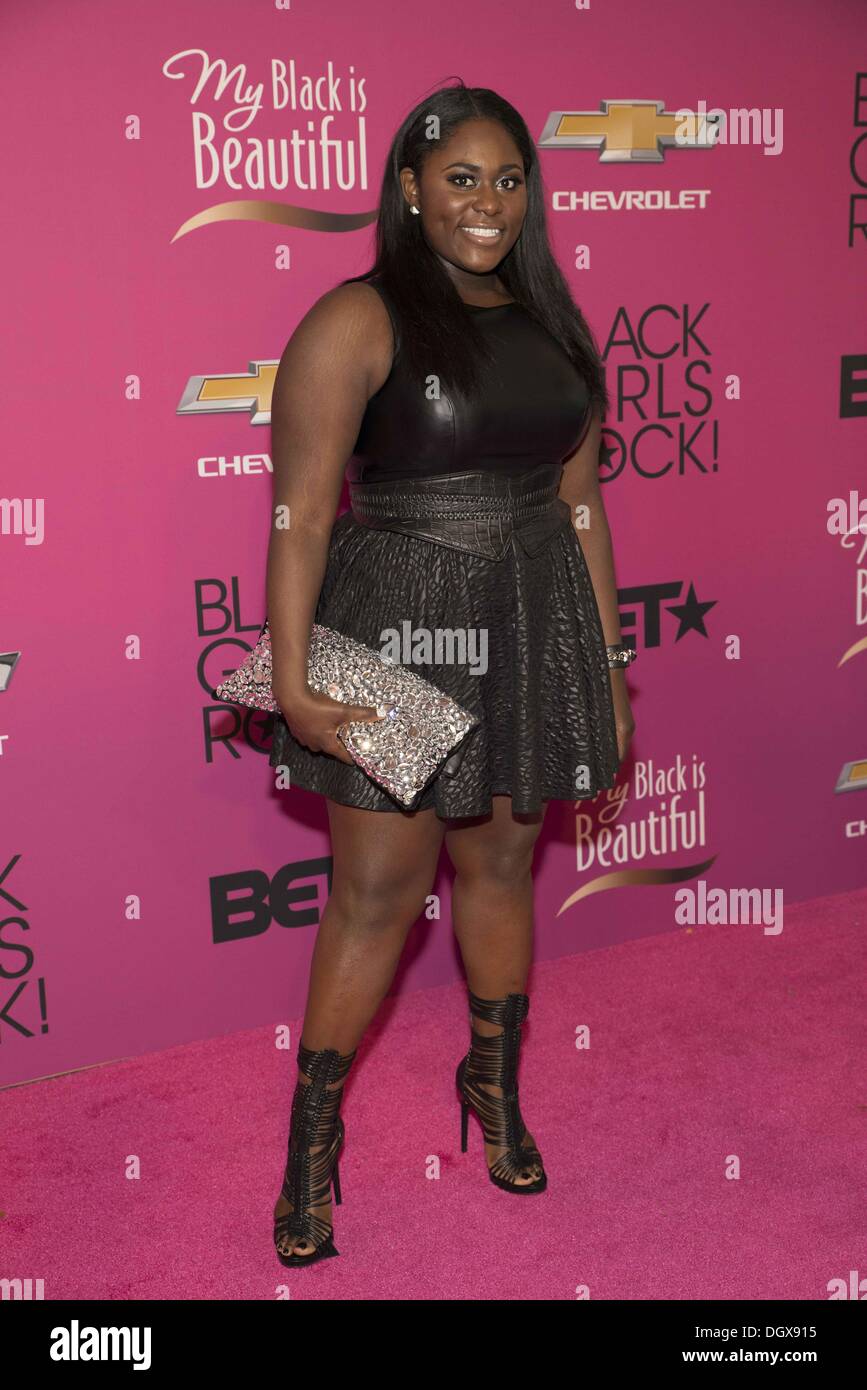Danielle brooks girls hi-res stock photography and images - Alamy