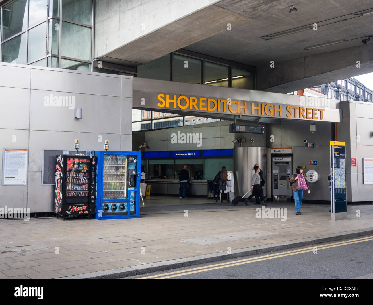 Shoreditch High Street Station in east London Stock Photo