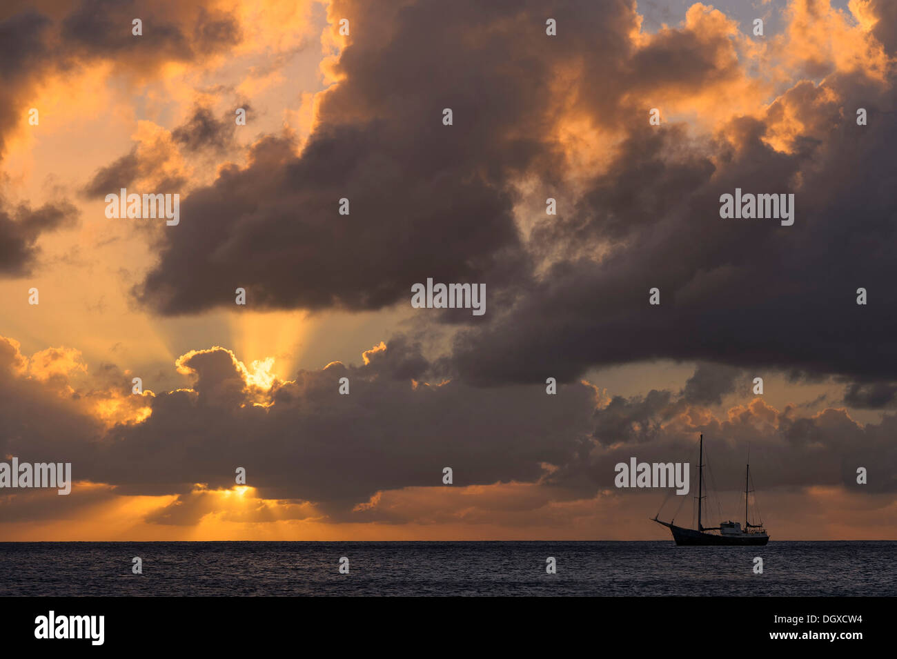 Sailboat at sunset, Grenadines, Karibik, Saint Lucia Stock Photo