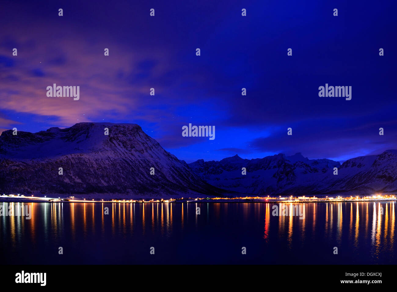 Reflection of lights in the fjord with mountains the blue hour, Grotfjord, Tromsø, ‪Troms