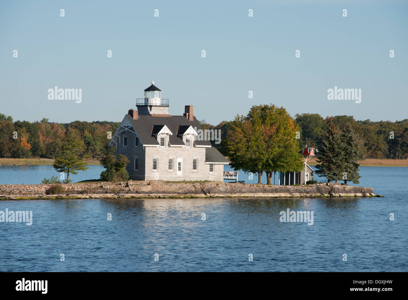 New York, St. Lawrence Seaway, Thousand Islands. Home with lighthouse