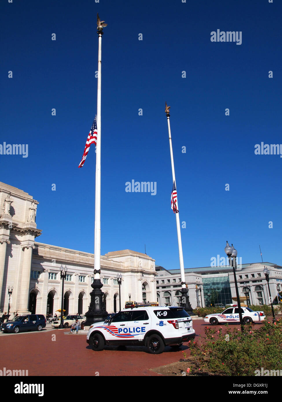 Metropolitan Police department K-9 vehicle outside Union Station, Washington DC, USA Stock Photo