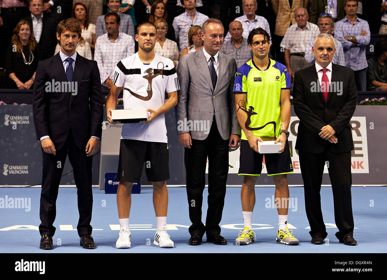 Valencia, Spain. 27th Oct, 2013. From L to R: Tournament director Juan Carlos Ferrero, winner Mikhail Youzhny of Rusia, President of Comunidad Valenciana Alberto Fabra, Up runner David Ferrer of Spain and RFET President of the Spanish Royal Federation of Tennis Jose Luis Esca&#xf1;uela pose at the awards ceremony of the the Valencia Open 500 Tennis Tournament at the Agora Building Credit:  Action Plus Sports/Alamy Live News Stock Photo
