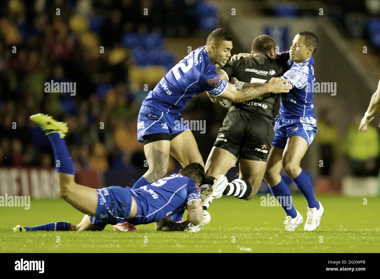 Warrington, UK. 27th Oct, 2013. Manu Vatuvei (New Zealand &amp; New Zealand Warriors) during the Rugby League World Cup Group B game between New Zealand and Samoa from the Halliwell Jones Stadium. Credit:  Action Plus Sports/Alamy Live News Stock Photo