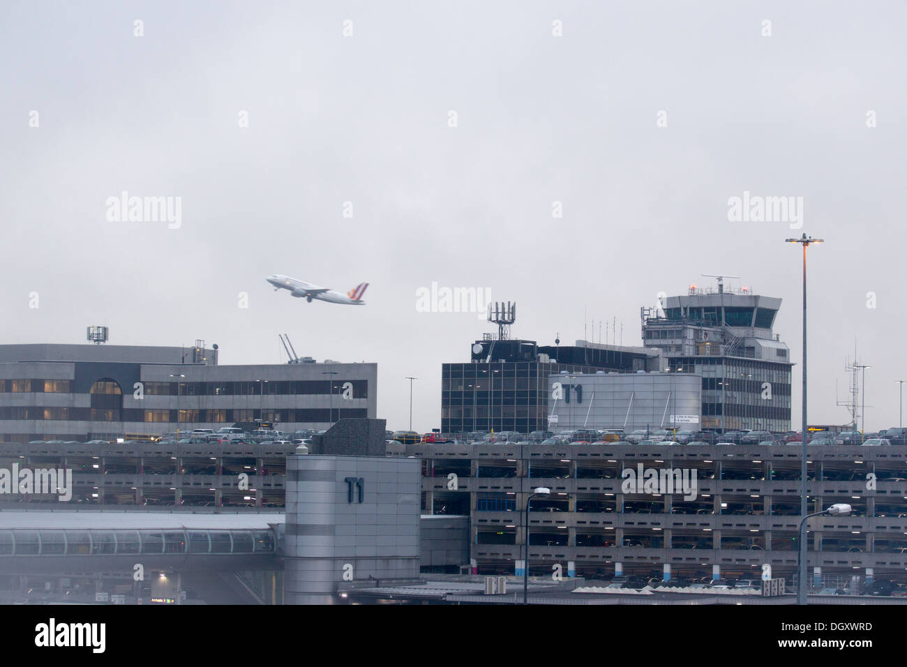 Manchester International Airport Terminal 1 T1 Stock Photo - Alamy