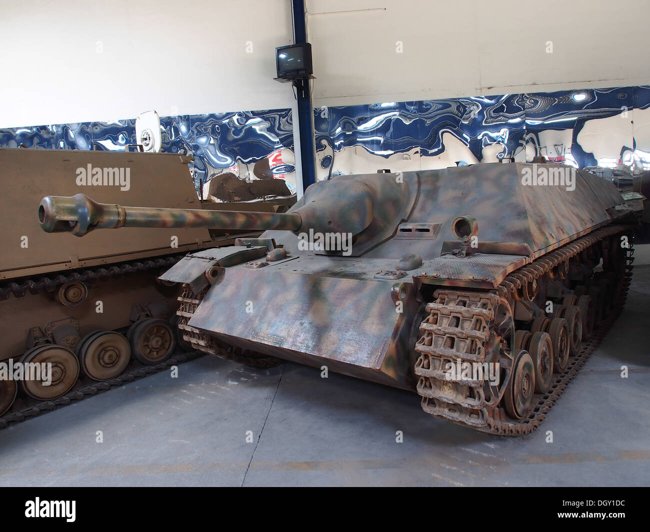 Sdkfz 162 Jagdpanzer IV, tank museum, Saumur, France, pic-3 Stock Photo