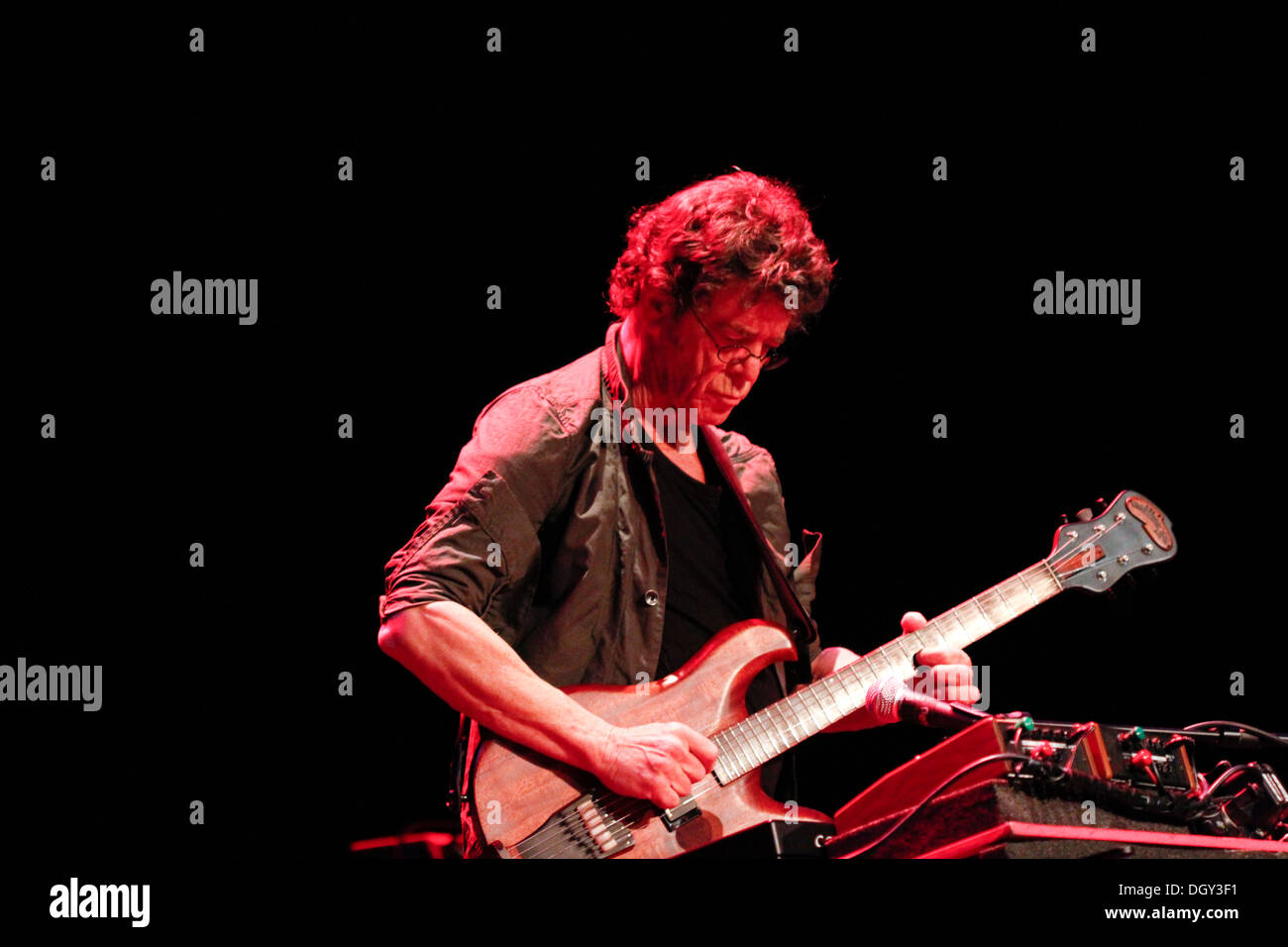 Lou reed performs live with metal machine trio in Palma de Mallorca