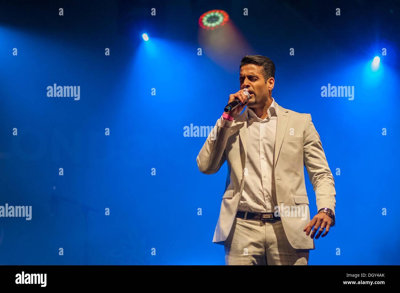 Hindu singer hi-res stock photography and images - Alamy