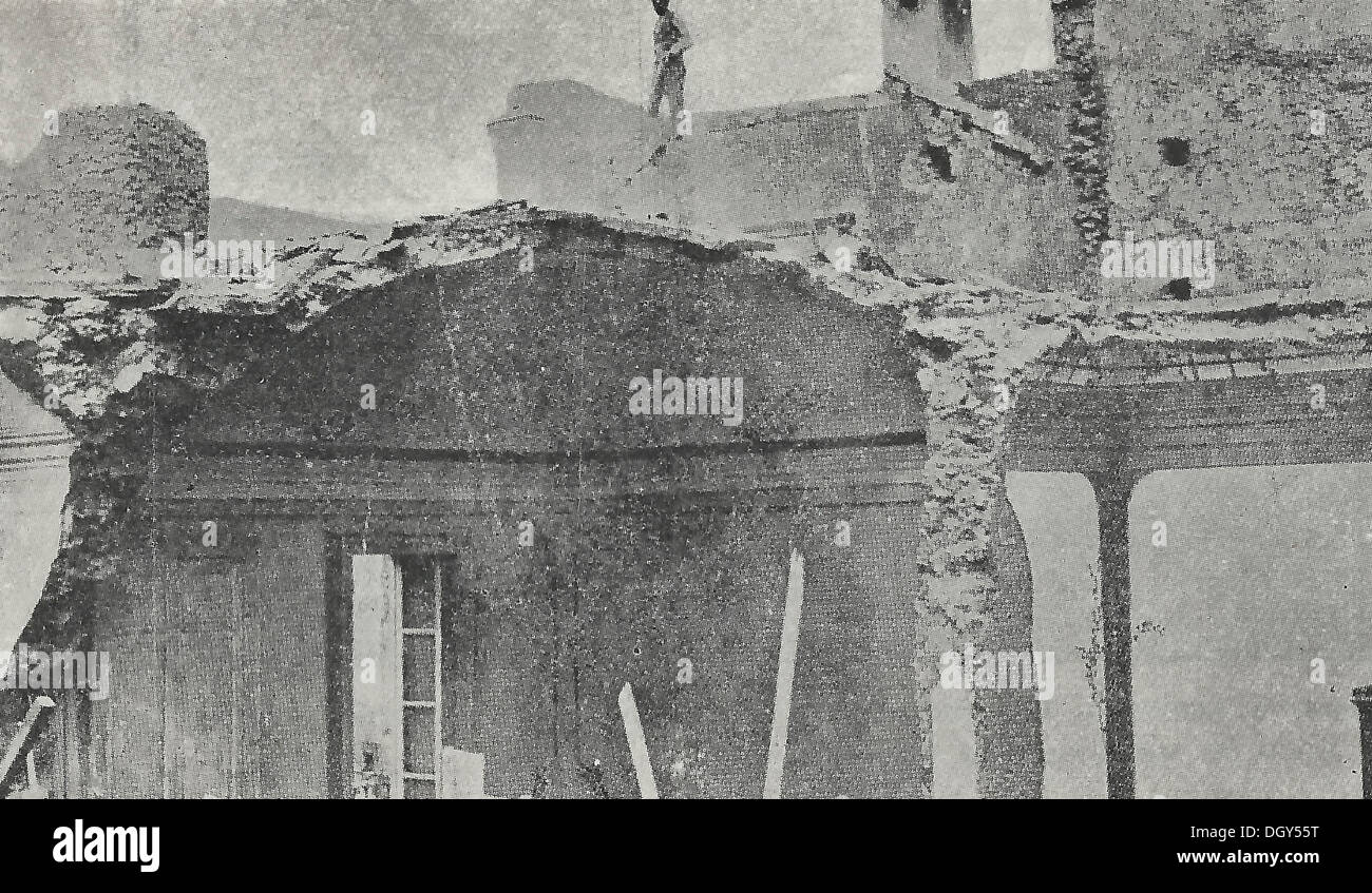 Shattered Rooms open to the weather in Messina Italian Earthquake