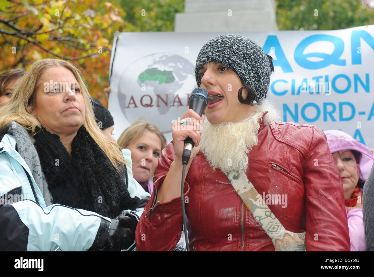 Montreal, Canada . 26th Oct, 2013. Djemila Benhabib, writer, speaking.Participants marching at the march for secularism and against the menace of religious integrism. © pierre rochon/Alamy Live News Stock Photo