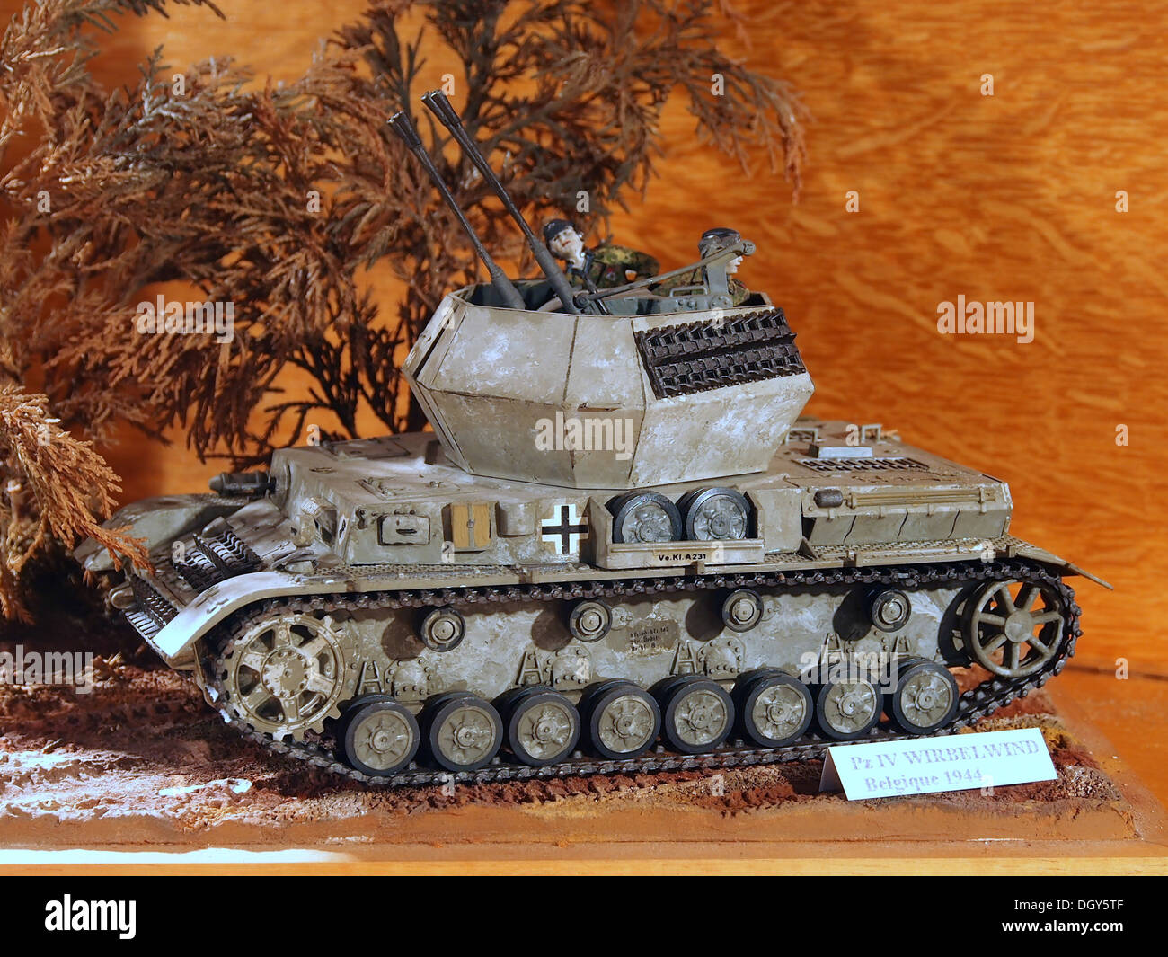 Miniature VEREM 1/50 - Char Flakpanzer Allemand 1942 - Tank Museum SM42 - Occasion