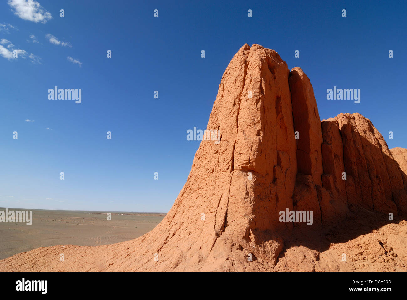 Red rocks, Flaming Cliffs, Gobi Desert, Bayanzag, Gurvan Saikhan National Park, Oemnoegov Aimak, Mongolia, Asia Stock Photo