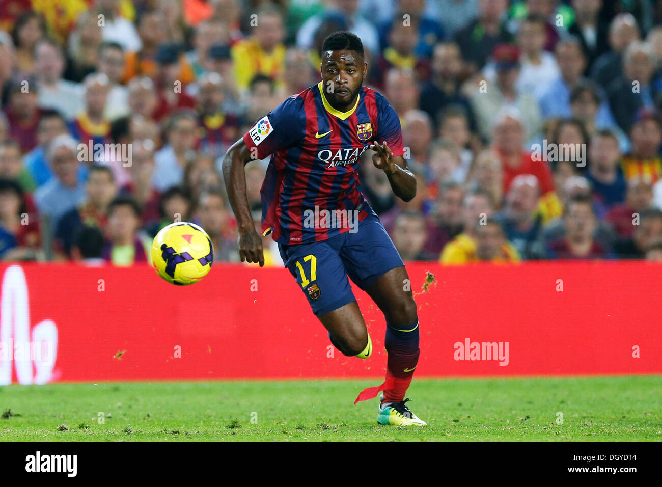 Barcelona, Spain.  26th Oct, 2013. Alex Song (Barcelona) Football / Soccer : Spanish 'Liga Espanola' match between FC Barcelona 2-1 Real Madrid at Camp Nou stadium in Barcelona, Spain. © D .Nakashima/AFLO/Alamy Live News Stock Photo