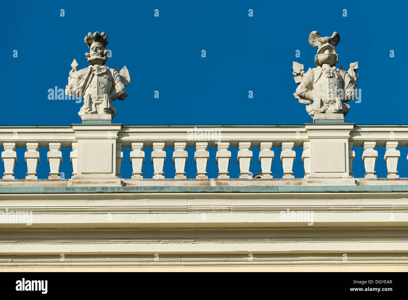 Busts, sculptures, balustrade, Schloss Ludwigsburg Palace, Baden-Wuerttemberg Stock Photo