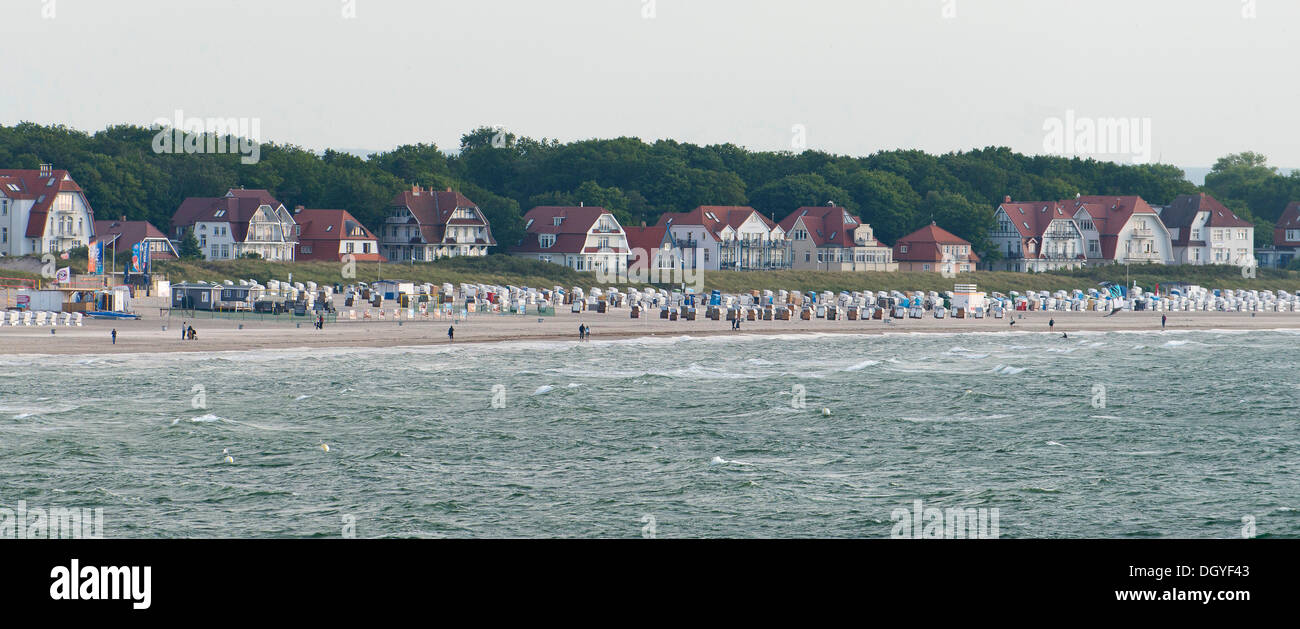 Beach, beach chairs, mansions, Warnemünde, Rostock, Mecklenburg-Western Pomerania, Germany Stock Photo