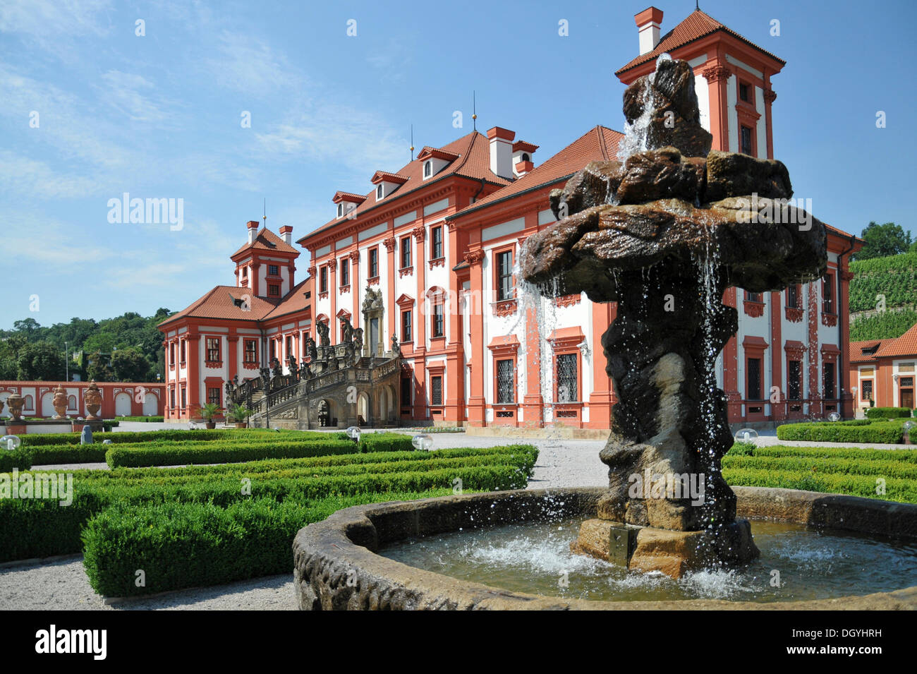 Small fountain, park, Troja Castle, Prague Stock Photo
