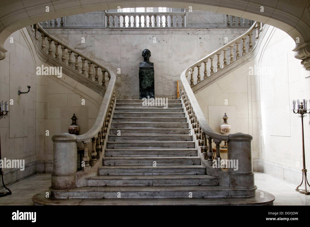 Historia de una escalera hi-res stock photography and images - Alamy