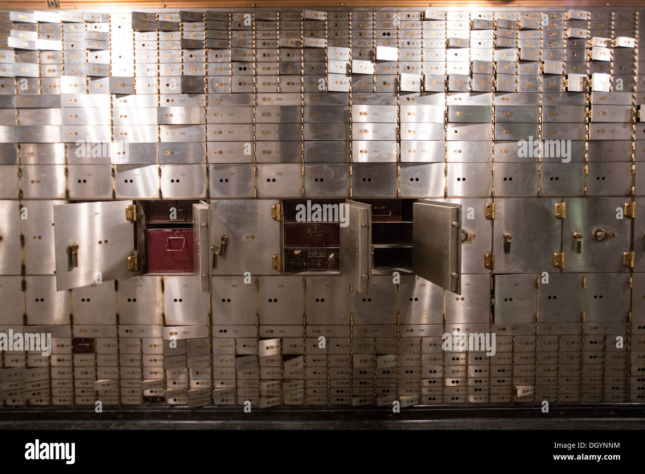 the vault chicago