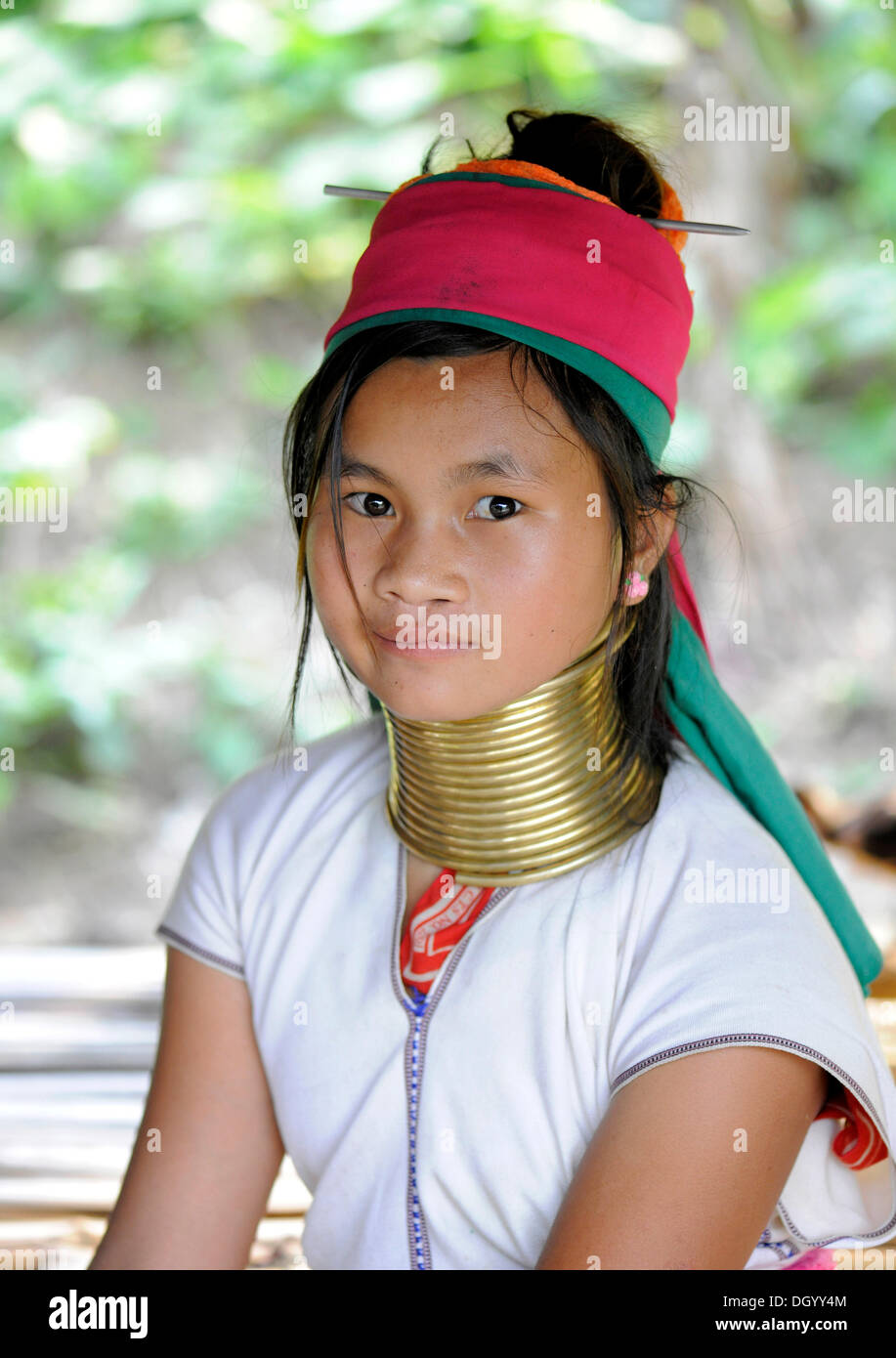 Brass neck rings hires stock photography and images Alamy