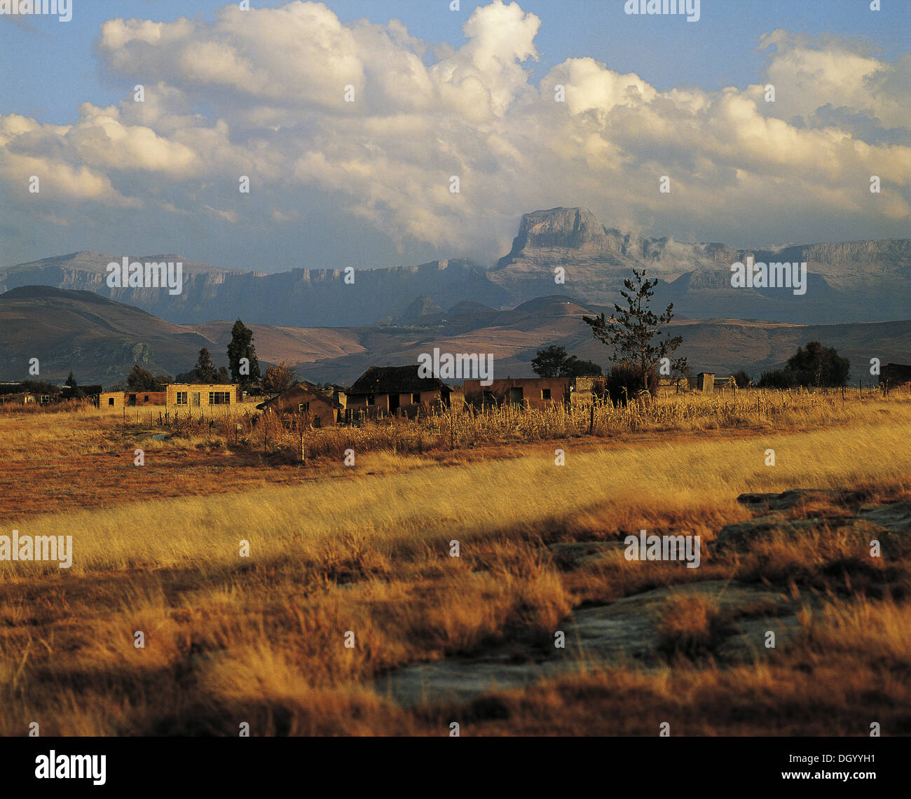 Drakensberg, Kwazulu Natal, South Africa Stock Photo - Alamy
