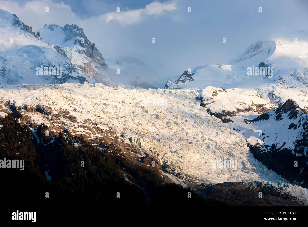 Mont Maudit, Bossons Glacier, Mont Blanc Massif, Rhone Alpes, Chamonix-Mont-Blanc, Haute Savoie, France Stock Photo