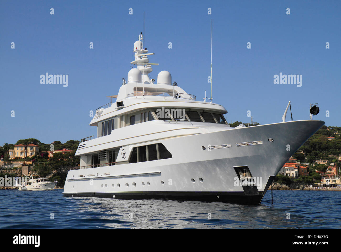 Motor yacht GO, built by shipyard Feadship, length 39m, built in 2010, at  Cap Ferrat, Côte d'Azur, France, Mediterranean Stock Photo - Alamy