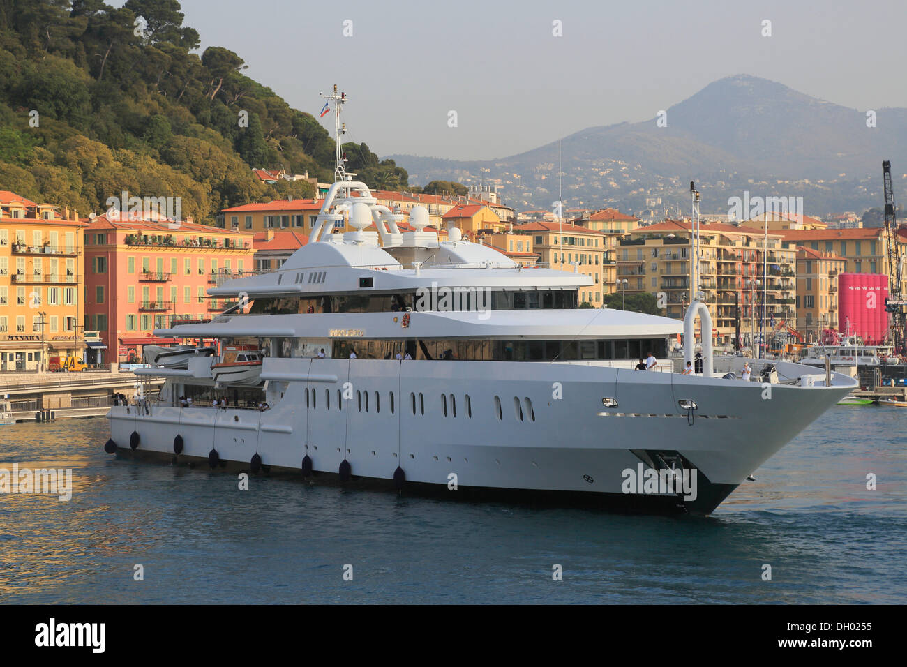 Moonlight II motor yacht, built by Neorion, length: 85.30 m, built in 2005, arriving in the port of Nice, French Riviera, France Stock Photo