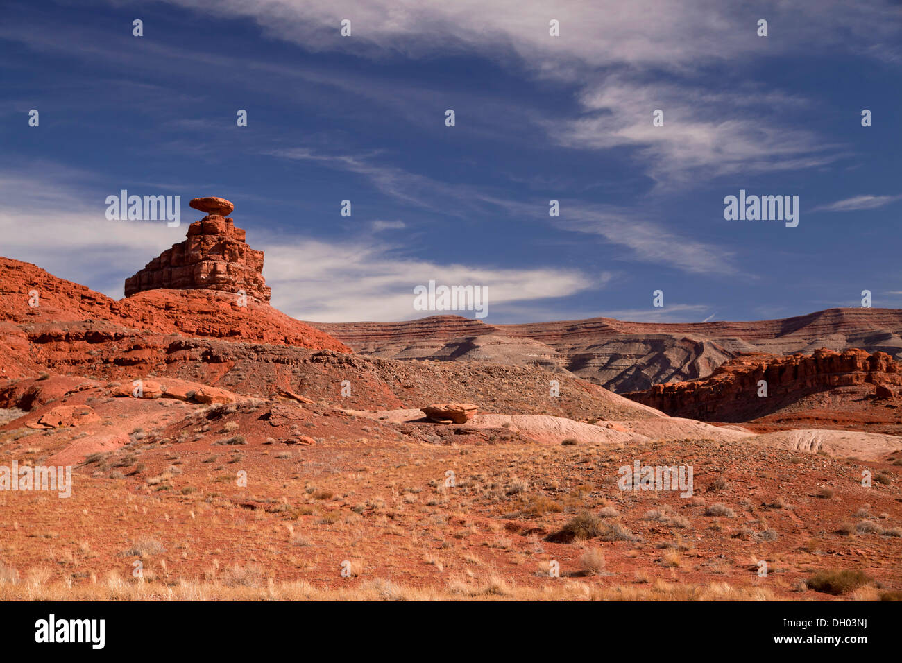 Mexican Hat Rock, near Mexican Hat, Utah, United States Stock Photo