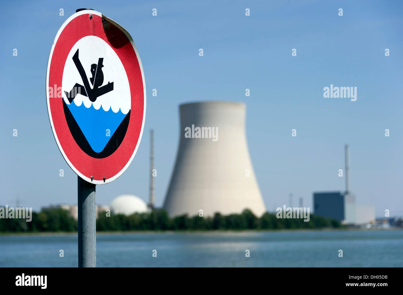 Prohibition sign, warning sign for dangerous waters, Nuclear Power Plant Isar 1, Niederaichbach Reservoir, Ohu, Lkr. Landshut Stock Photo