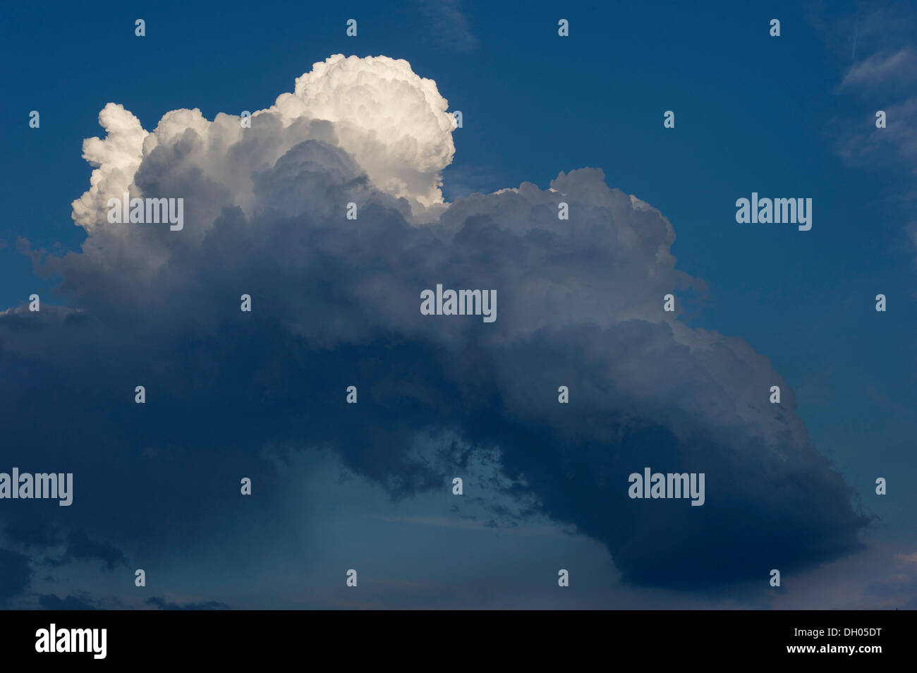 Cumulonimbus cloud, thundercloud, Marzling, Upper Bavaria, Bavaria, Germany Stock Photo