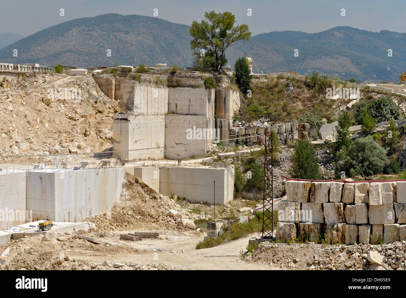 Travertine quarry, Villanova, Lazio, Italy Stock Photo: 62084577 - Alamy