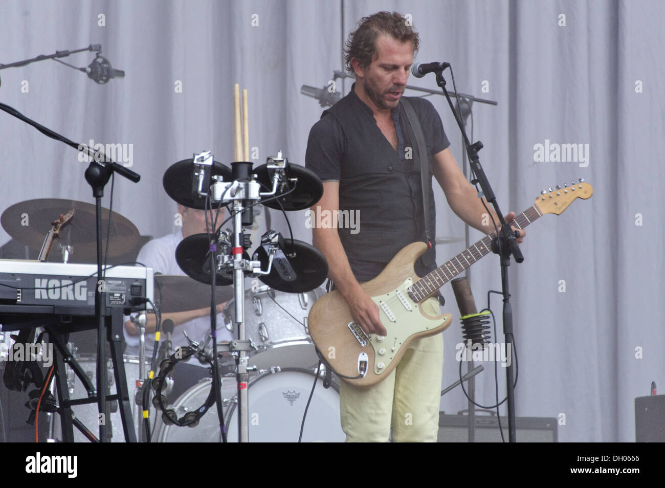 Tom Barman of Belgian rock band dEUS performs at A Perfect Day Festival  (IT) 2012 Stock Photo - Alamy