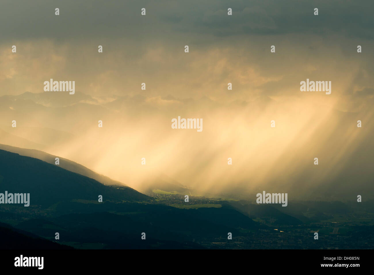 Rain over Goetzens, Birgitz and Axams, a low range terrace south of Innsbruck, Tyrol, Austria, Europe Stock Photo