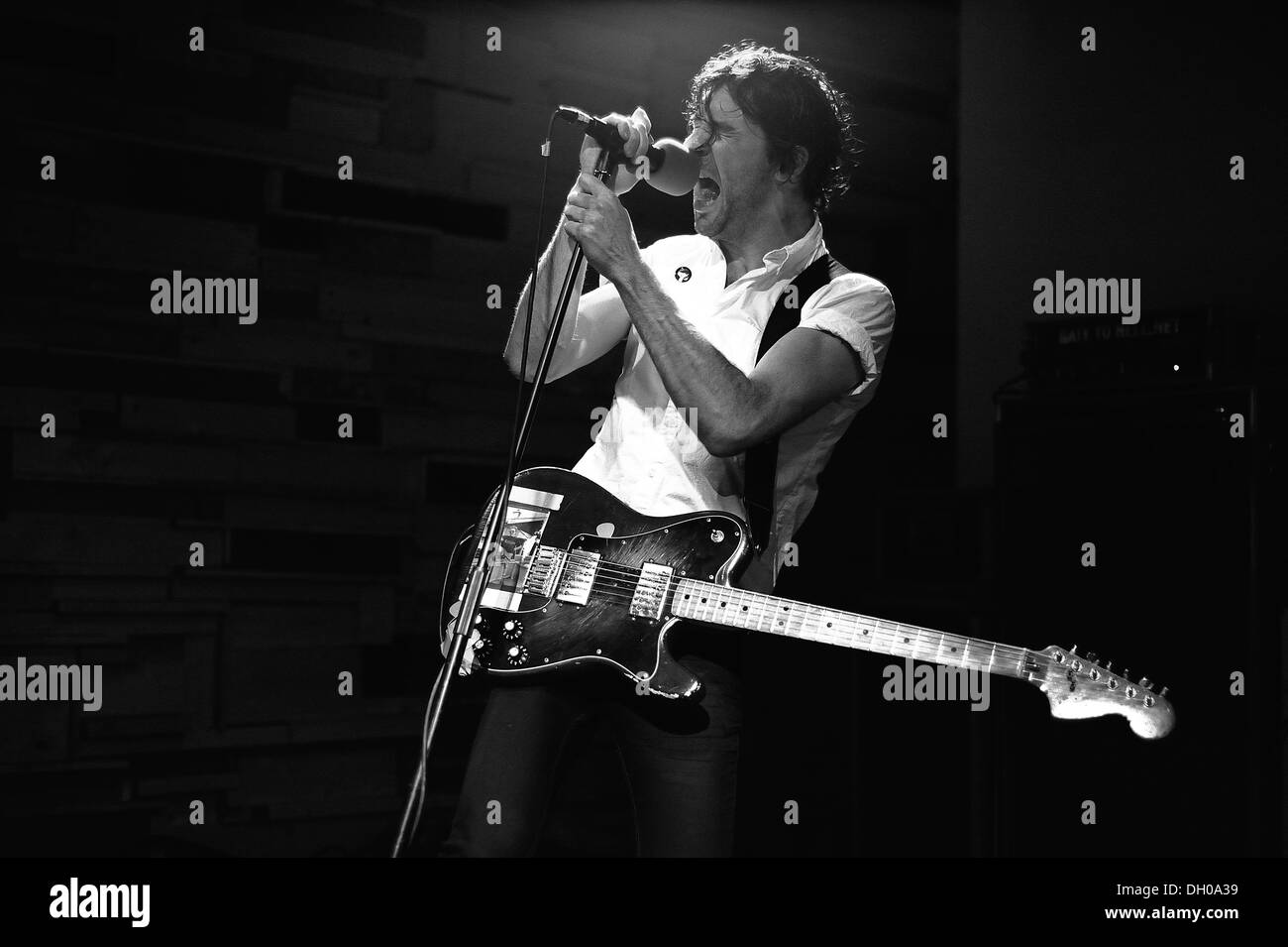 Japandroids hires stock photography and images Alamy