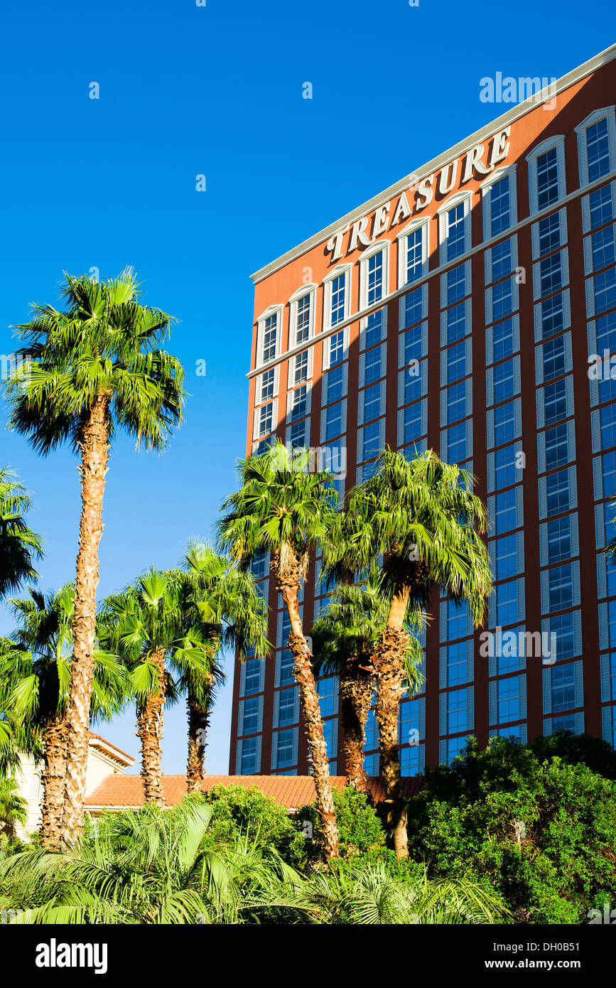 Treasure Island hotel and casino. This Caribbean themed resort has an hotel with 2,884 rooms. Las Vegas, September 27, 2013 Stock Photo